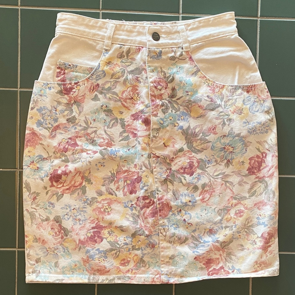 Vintage White Floral Breaker Jeans Denim Skirt